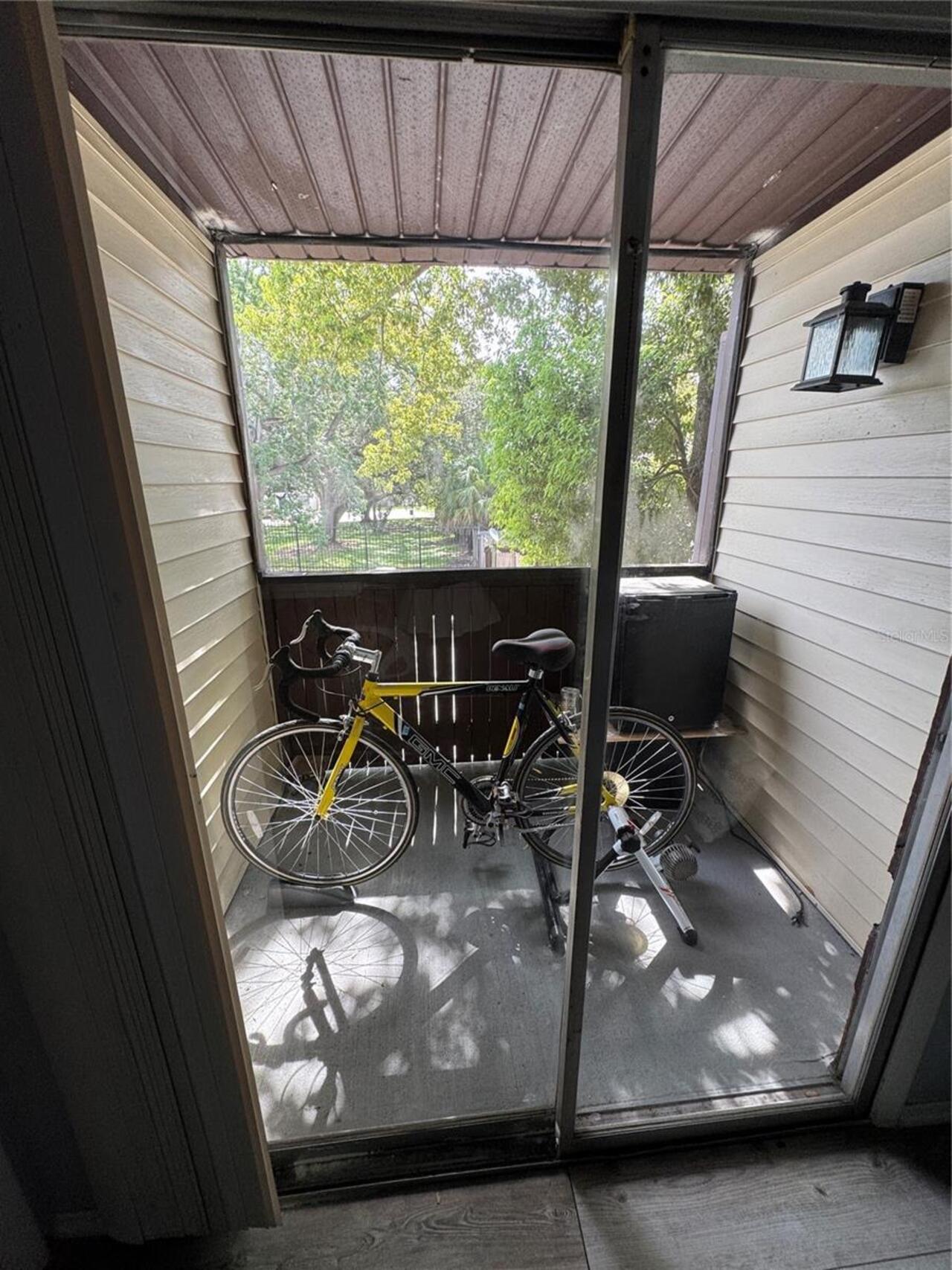Listing Photo 10