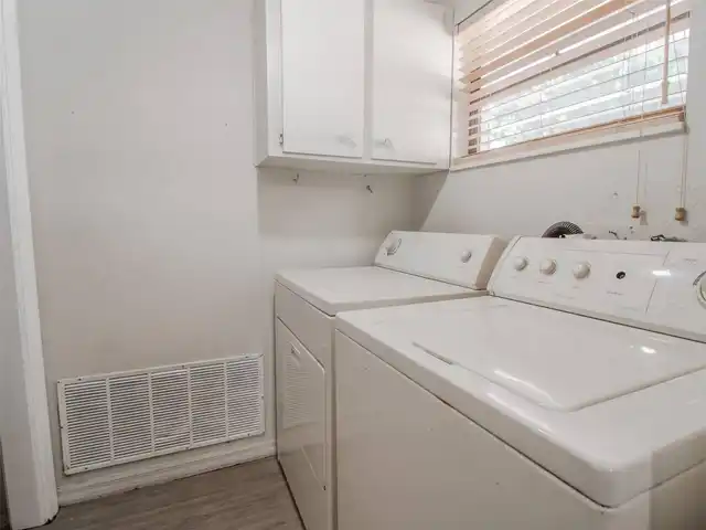 Listing Photo 17