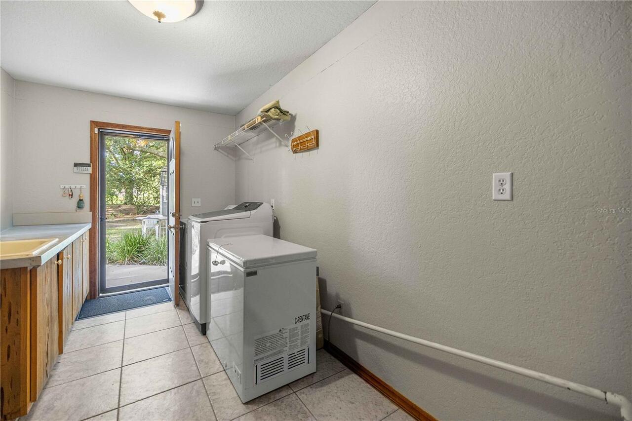 Listing Photo 22