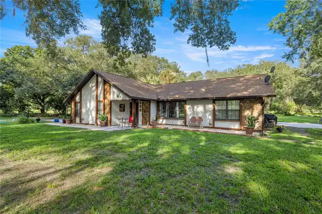 Listing Photo 6