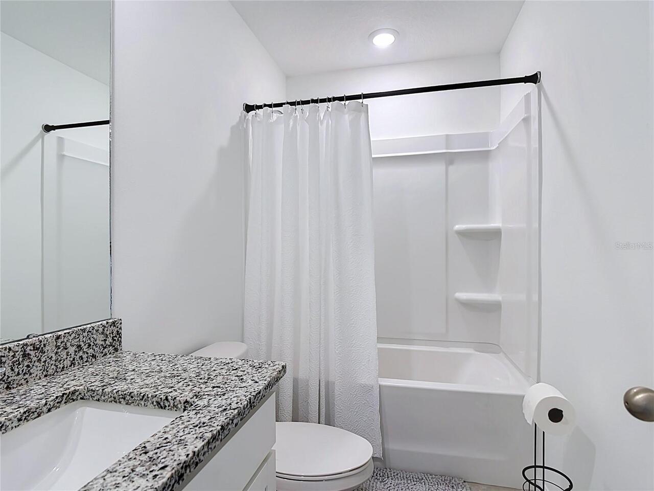 Listing Photo 28