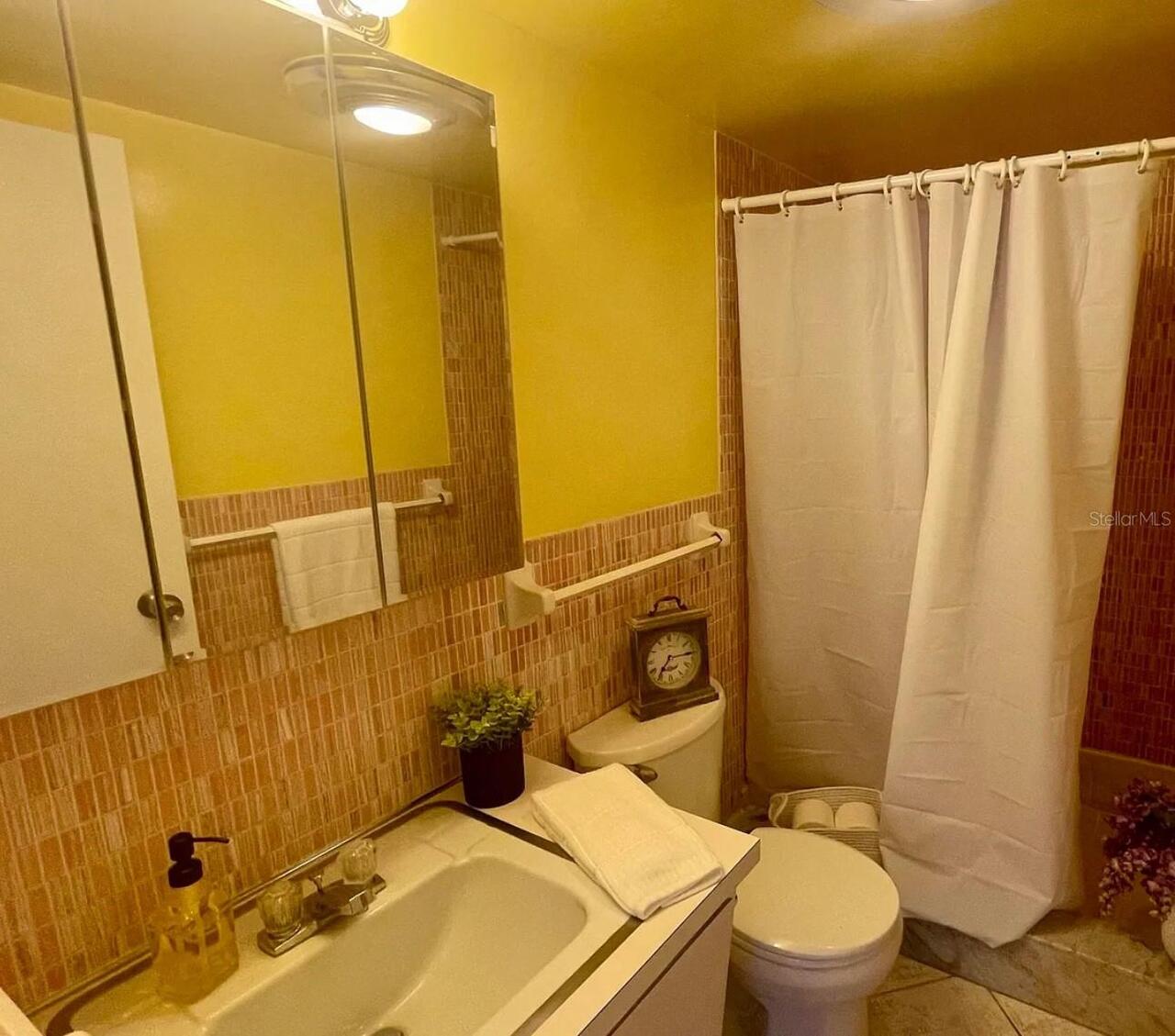 Listing Photo 17