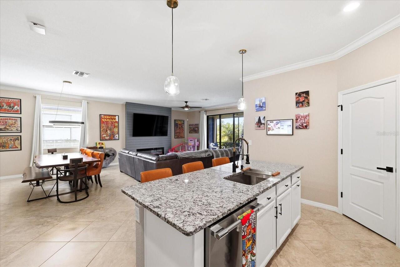 Listing Photo 16