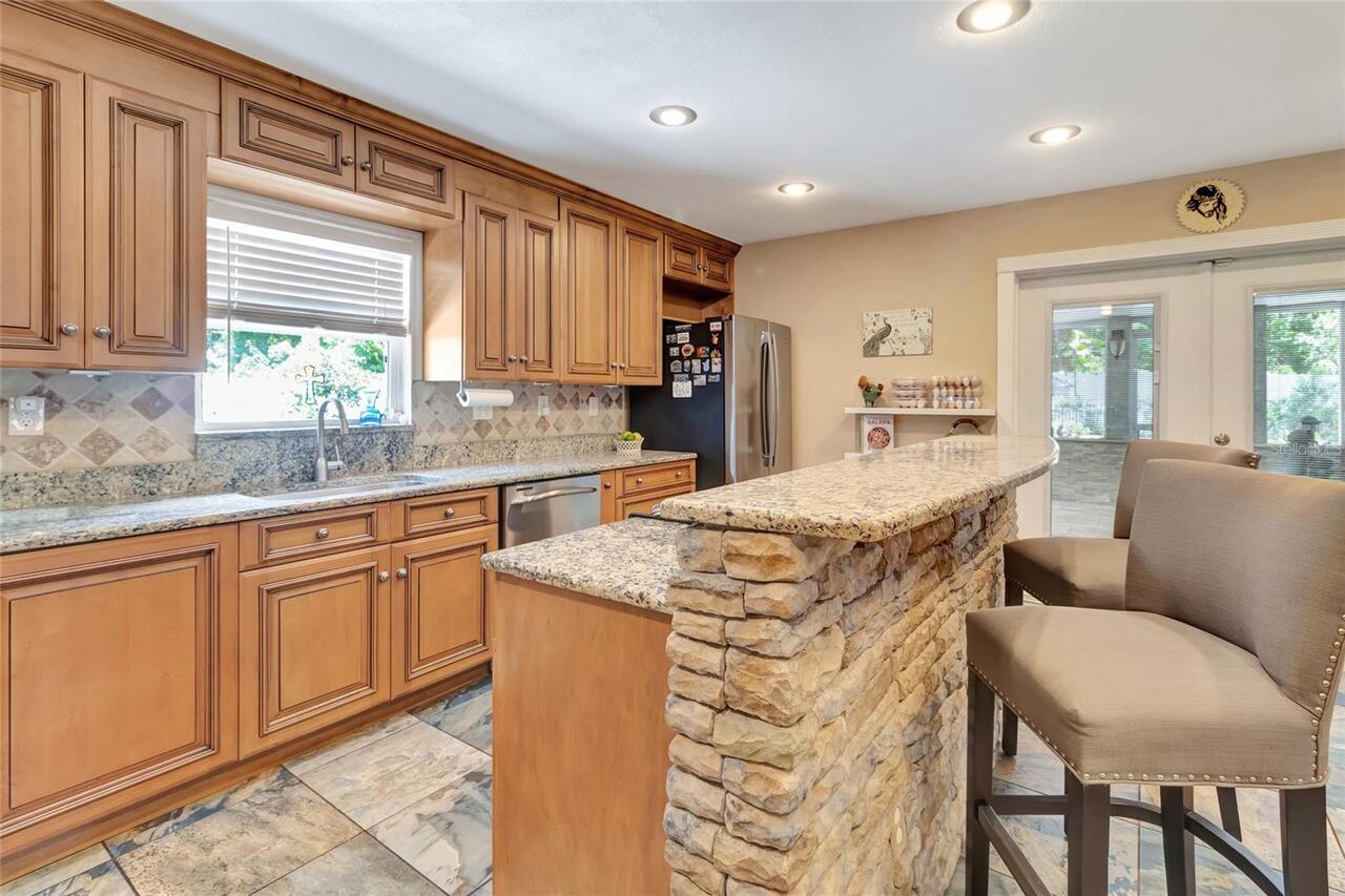 Listing Photo 15