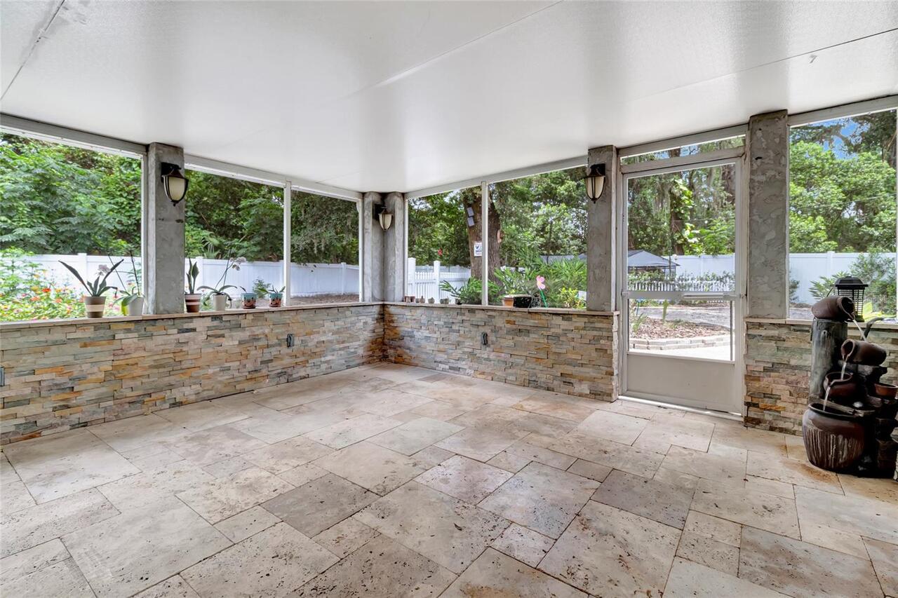 Listing Photo 28