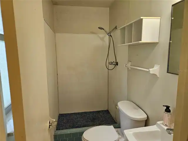 Listing Photo 28