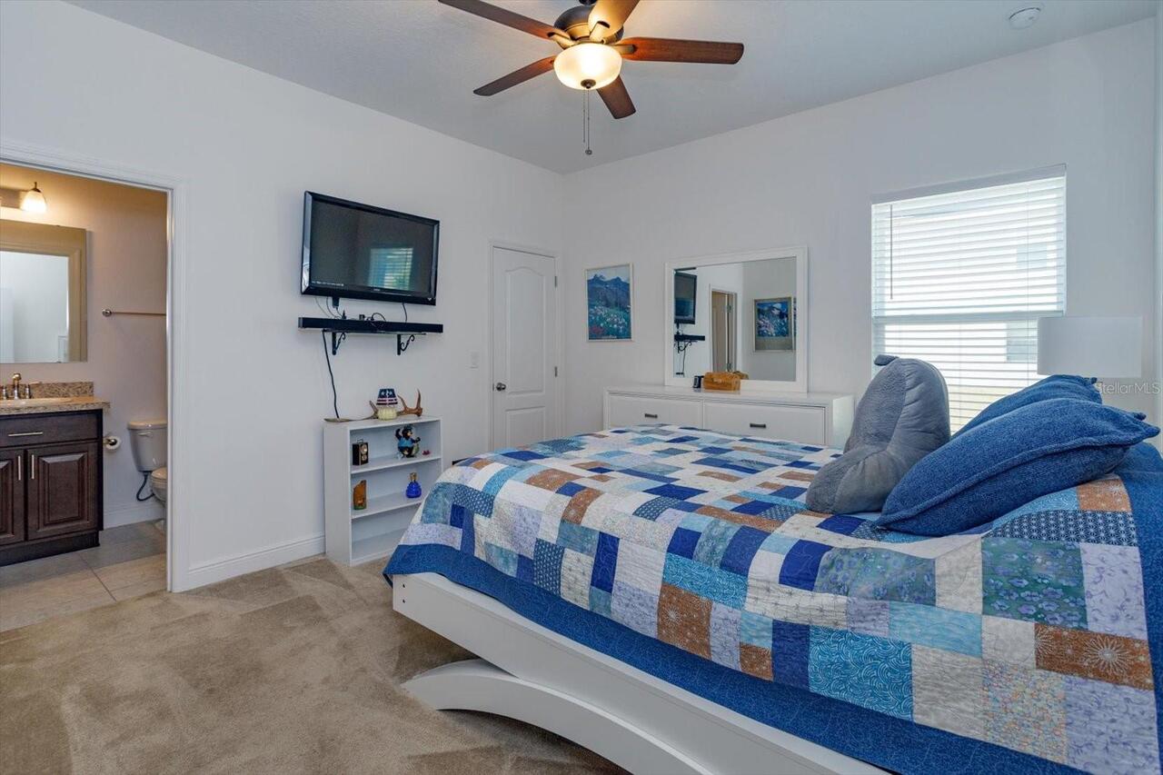 Listing Photo 7