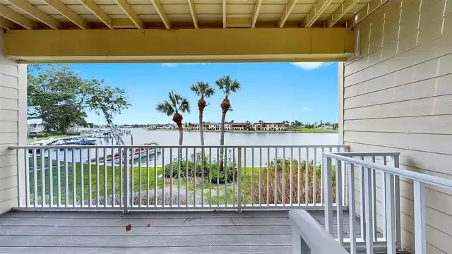 Listing Photo 12