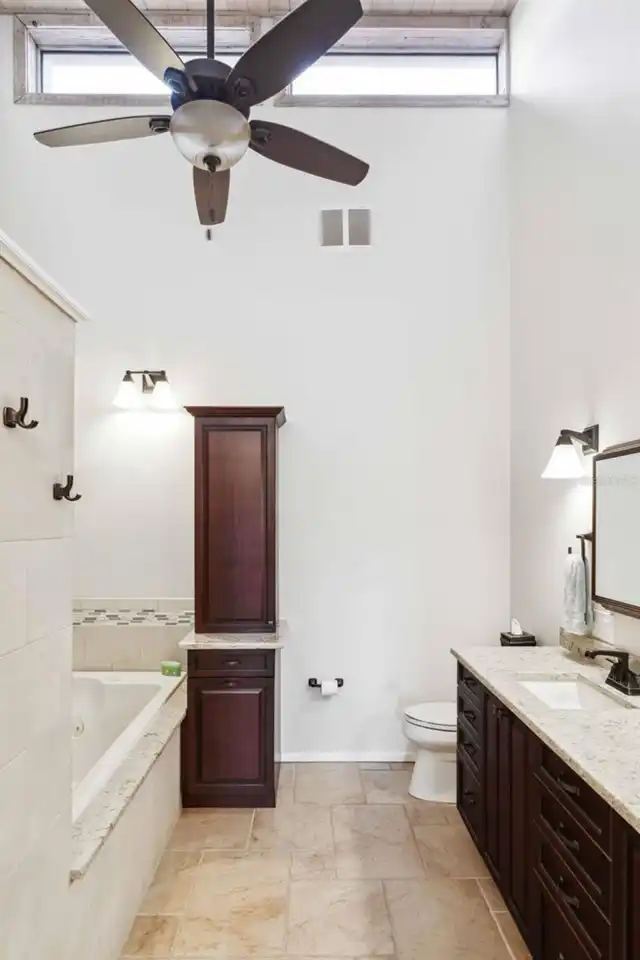 Listing Photo 52