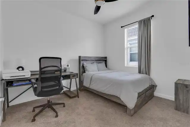Listing Photo 16