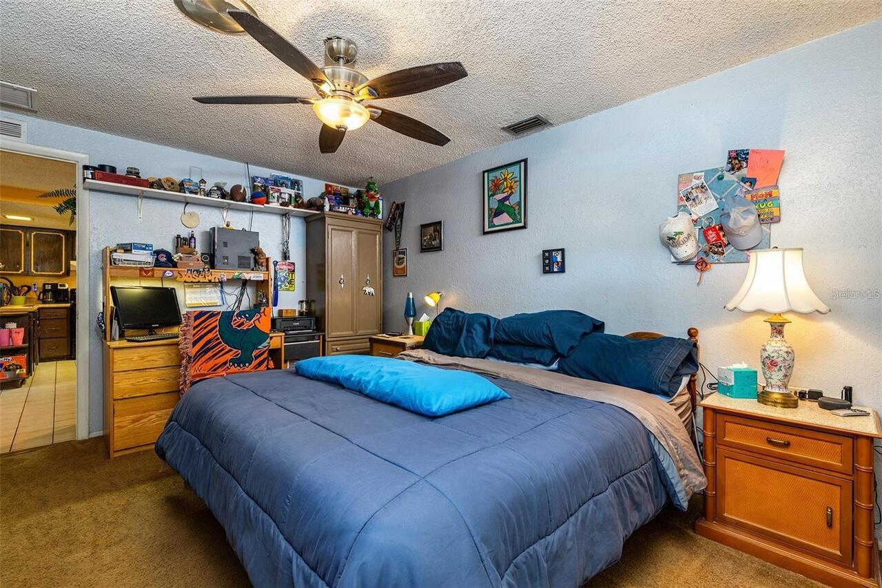 Listing Photo 14