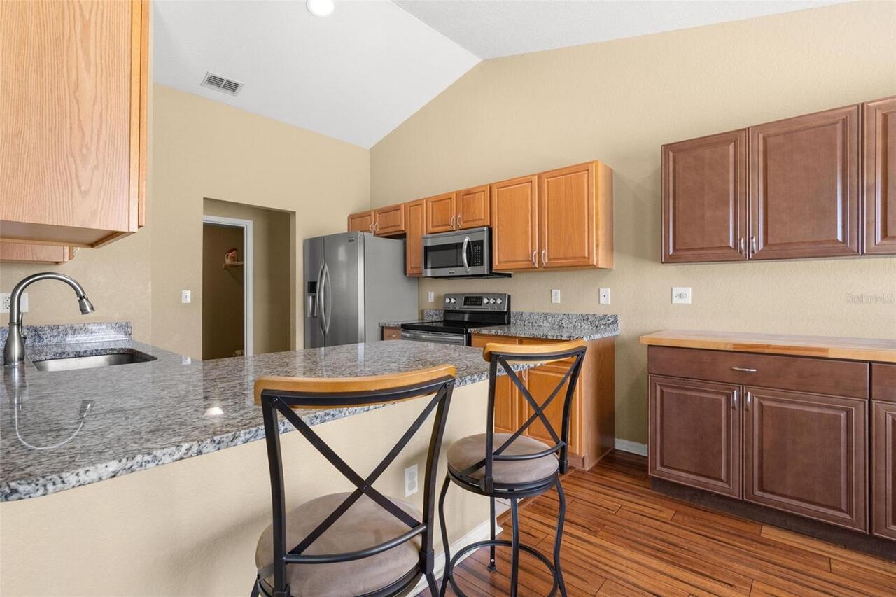 Listing Photo 14