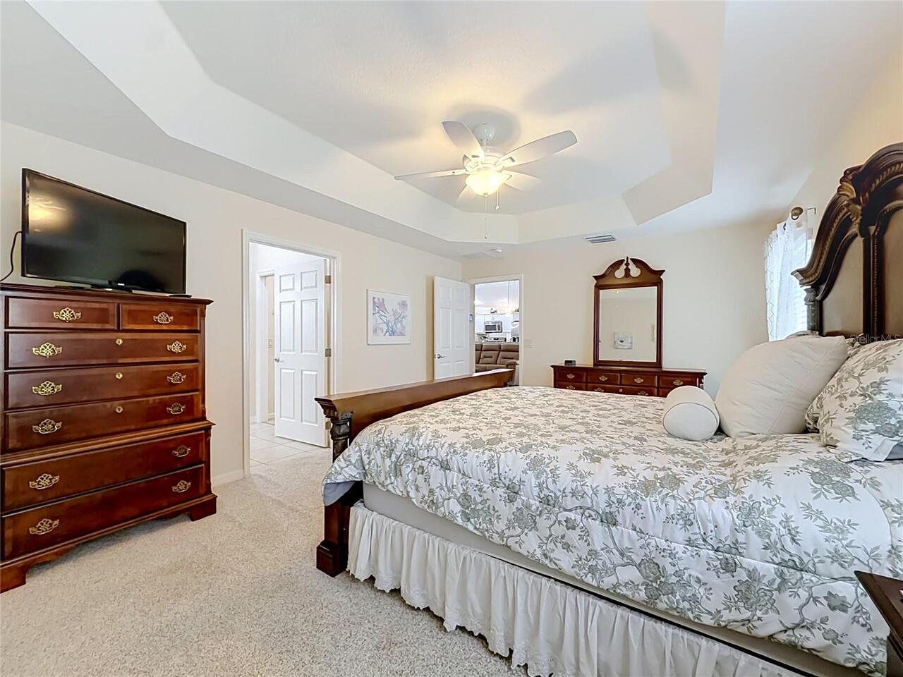 Listing Photo 9