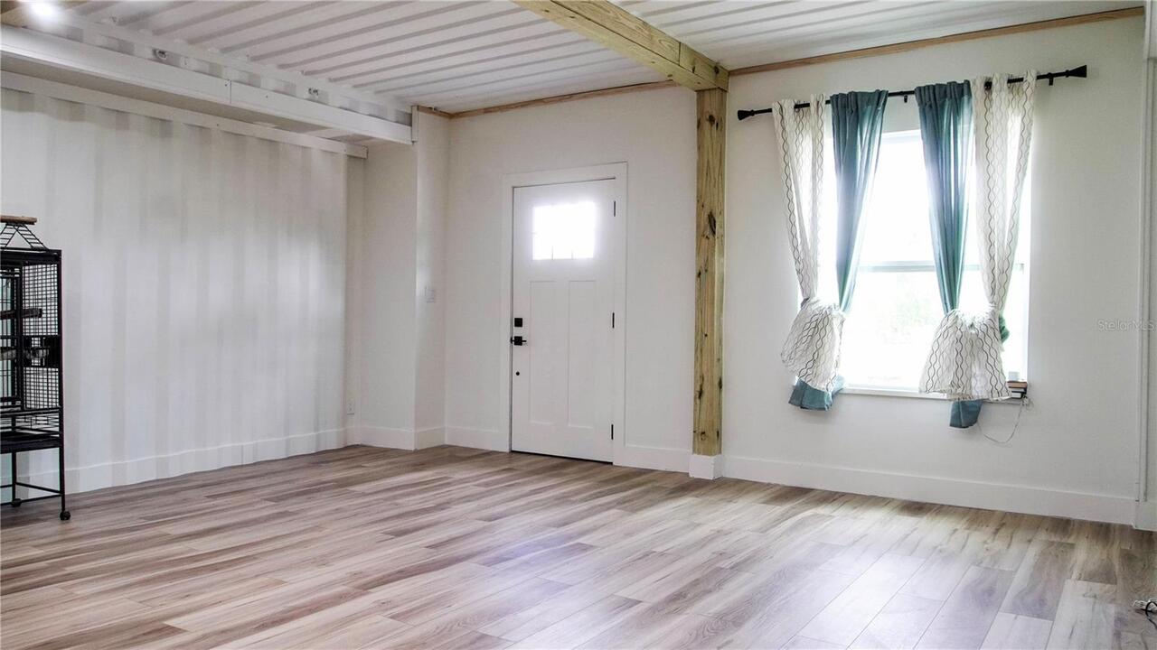Listing Photo 19