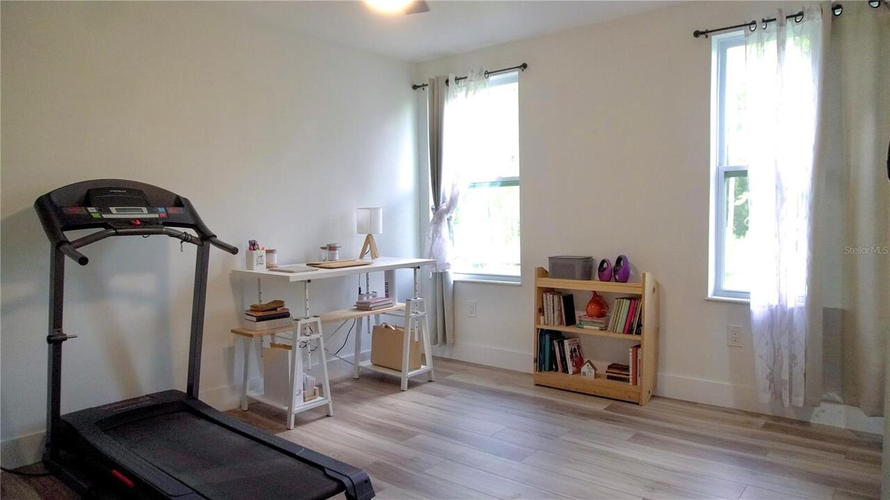 Listing Photo 22