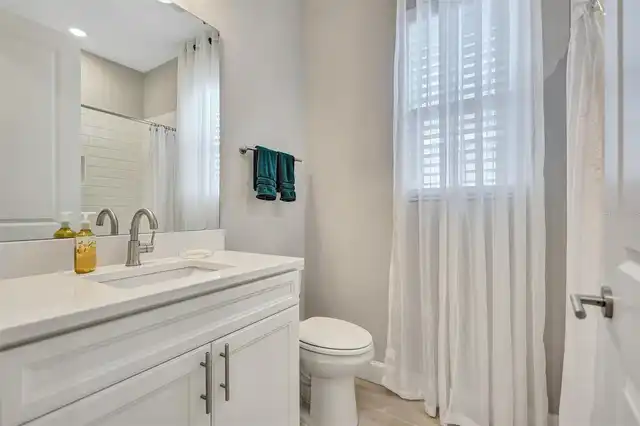 Listing Photo 10