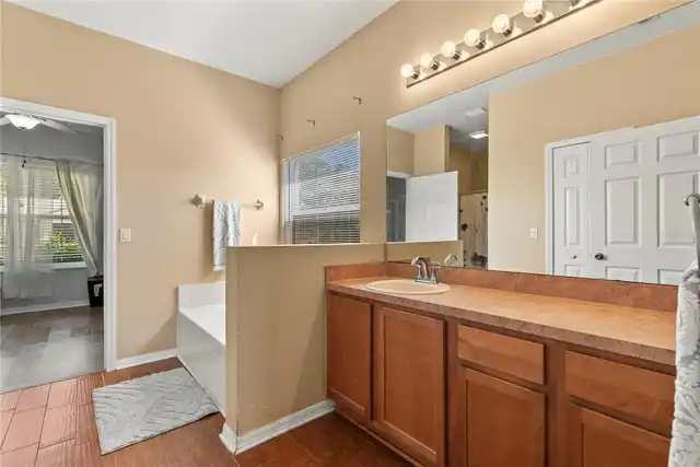 Listing Photo 26