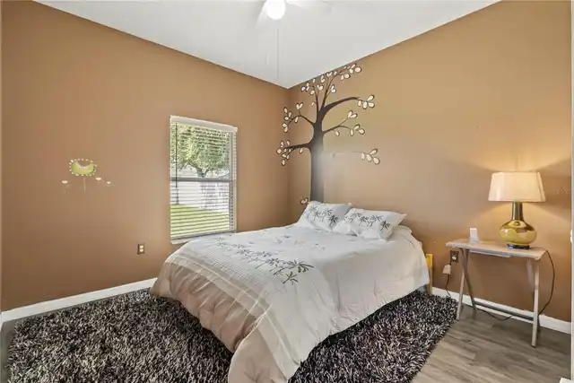 Listing Photo 28