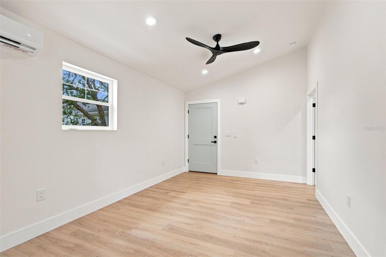Listing Photo 75
