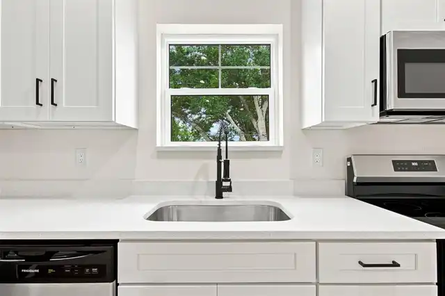 Listing Photo 76