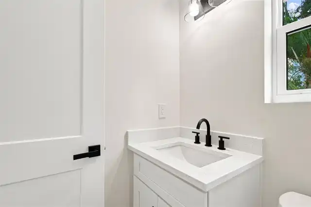 Listing Photo 83