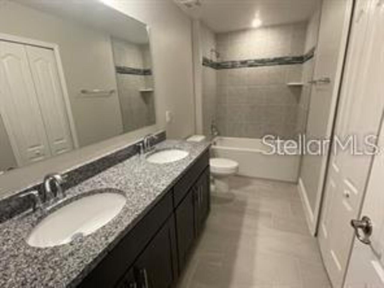 Listing Photo 9