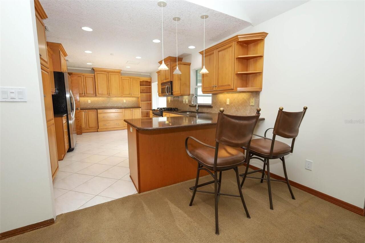 Listing Photo 11