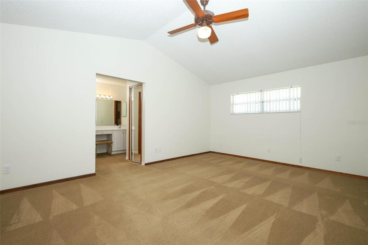 Listing Photo 24