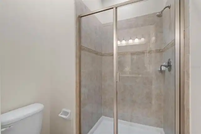 Listing Photo 13