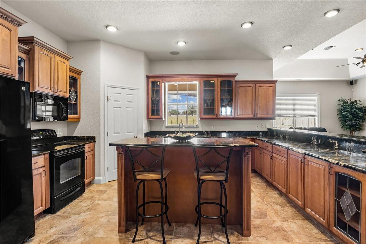 Listing Photo 15
