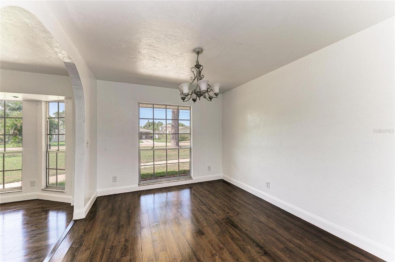 Listing Photo 7