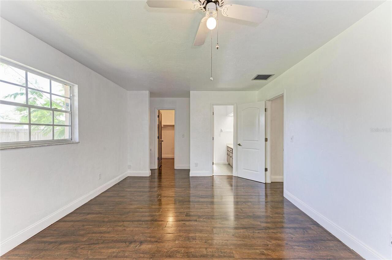 Listing Photo 20