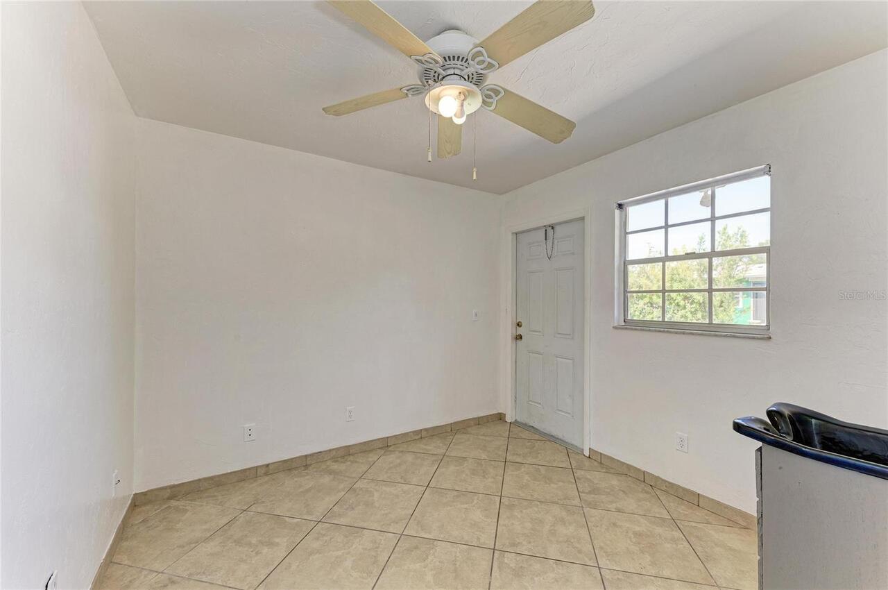 Listing Photo 38