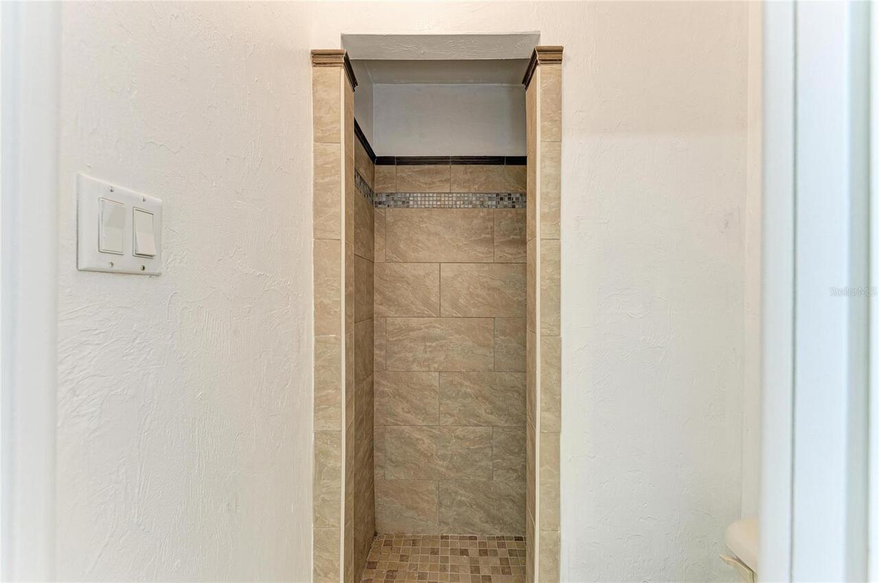 Listing Photo 41