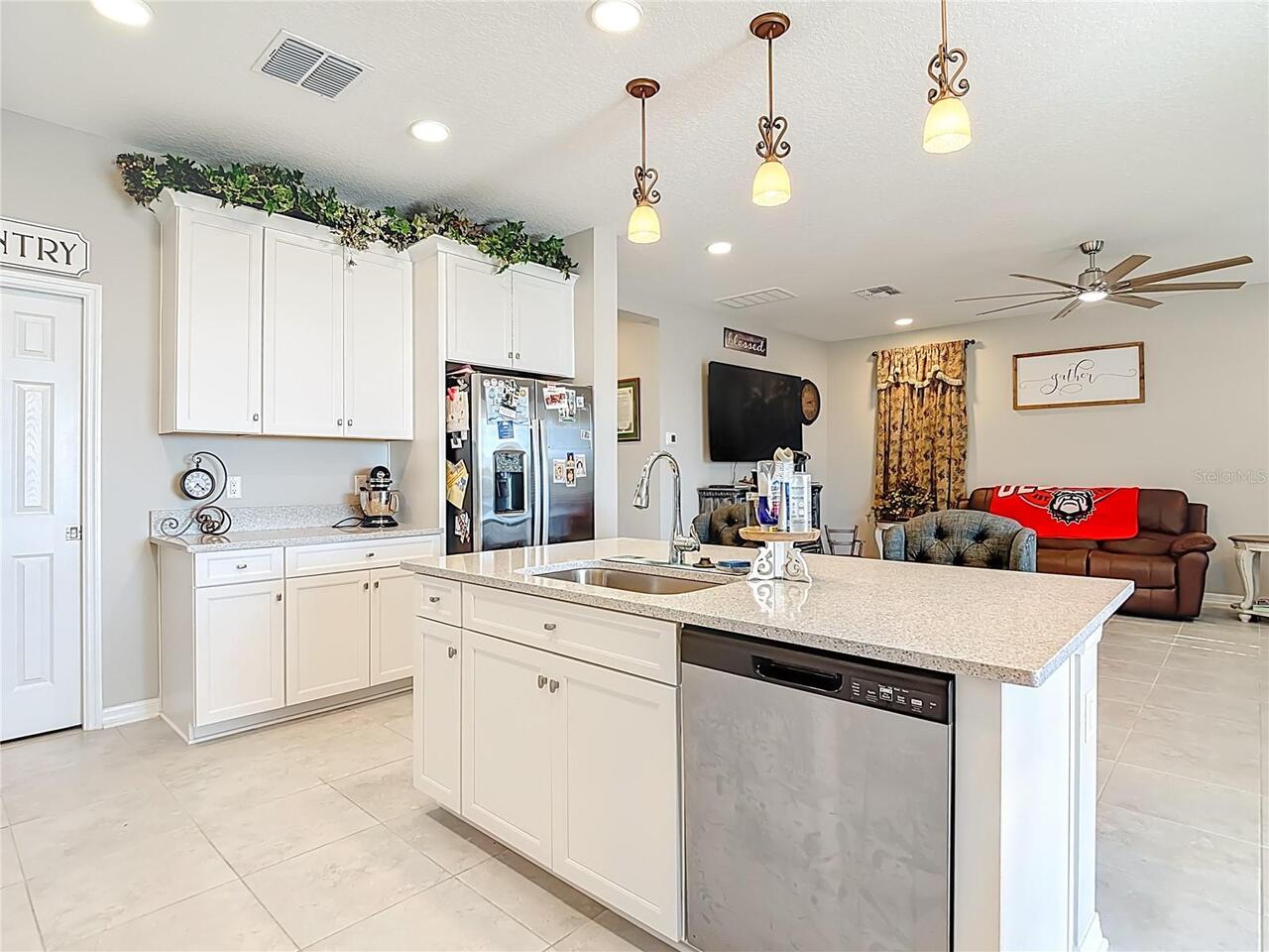 Listing Photo 17