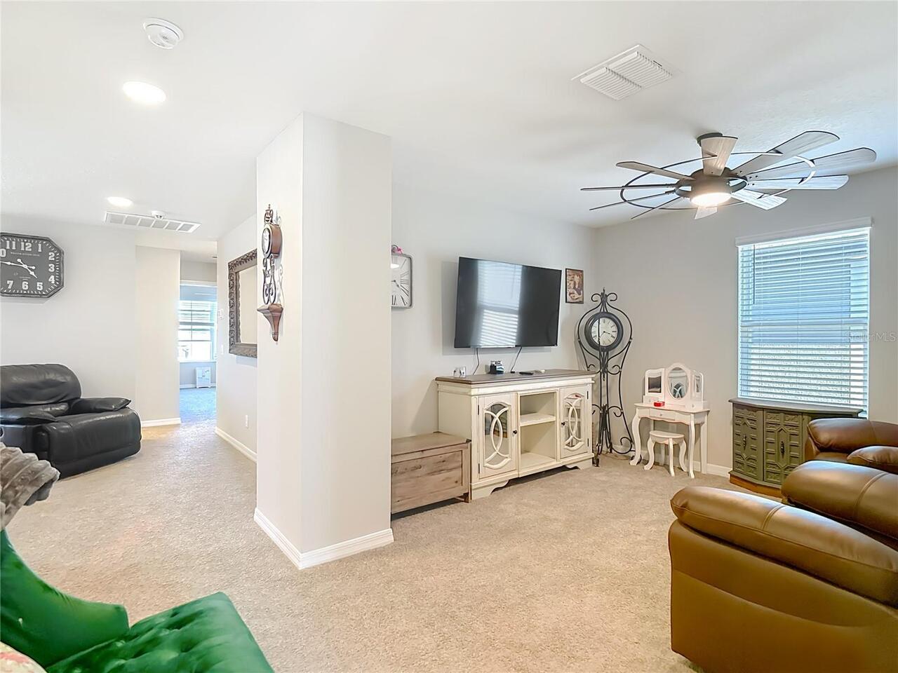 Listing Photo 33
