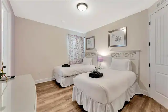 Listing Photo 22