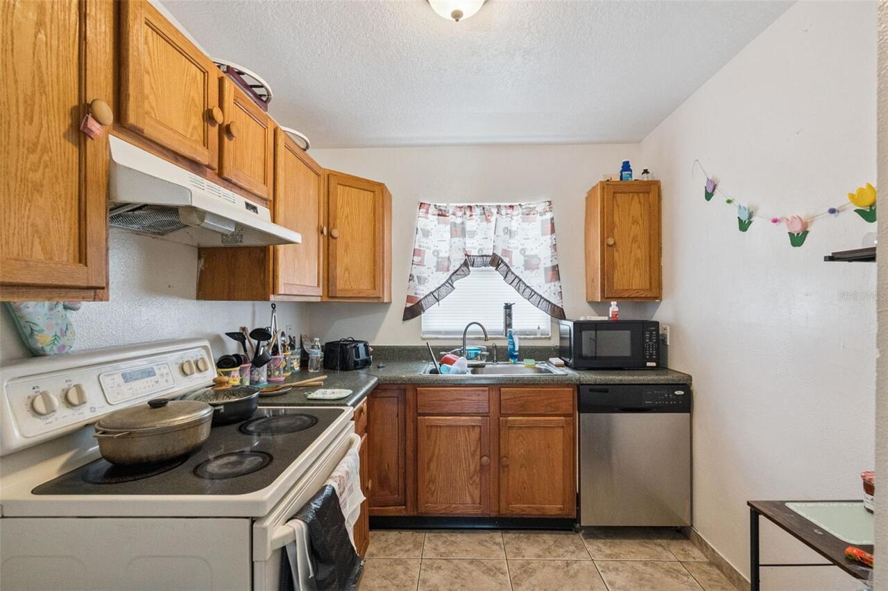 Listing Photo 6