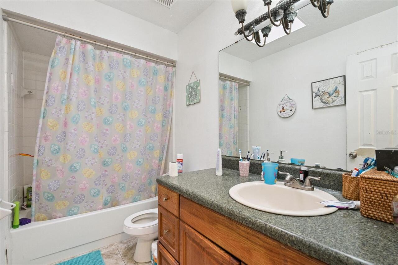 Listing Photo 8