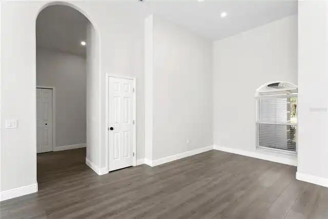 Listing Photo 31