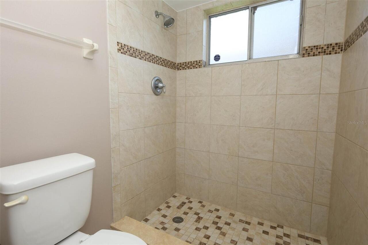 Listing Photo 24