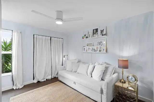 Listing Photo 22