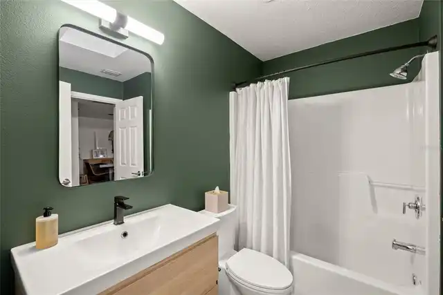 Listing Photo 26