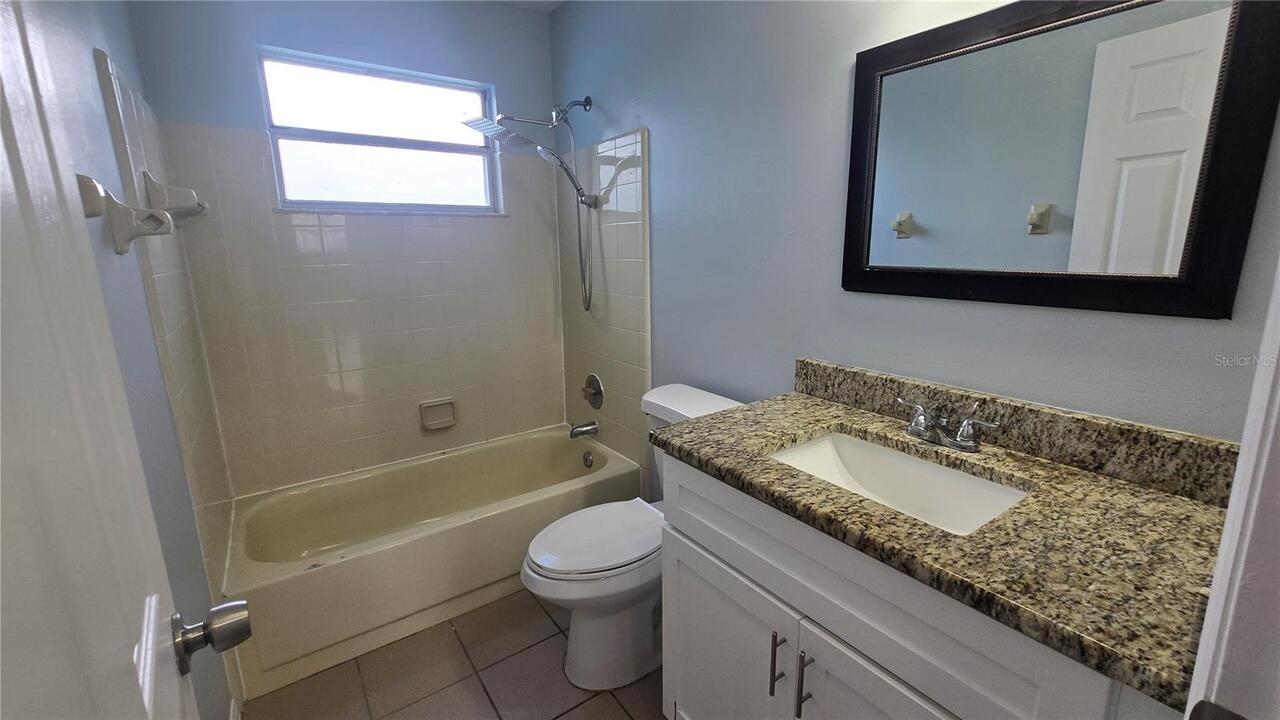 Listing Photo 14