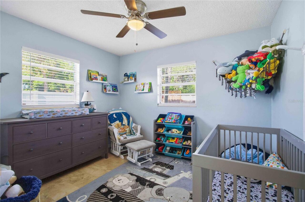 Listing Photo 16