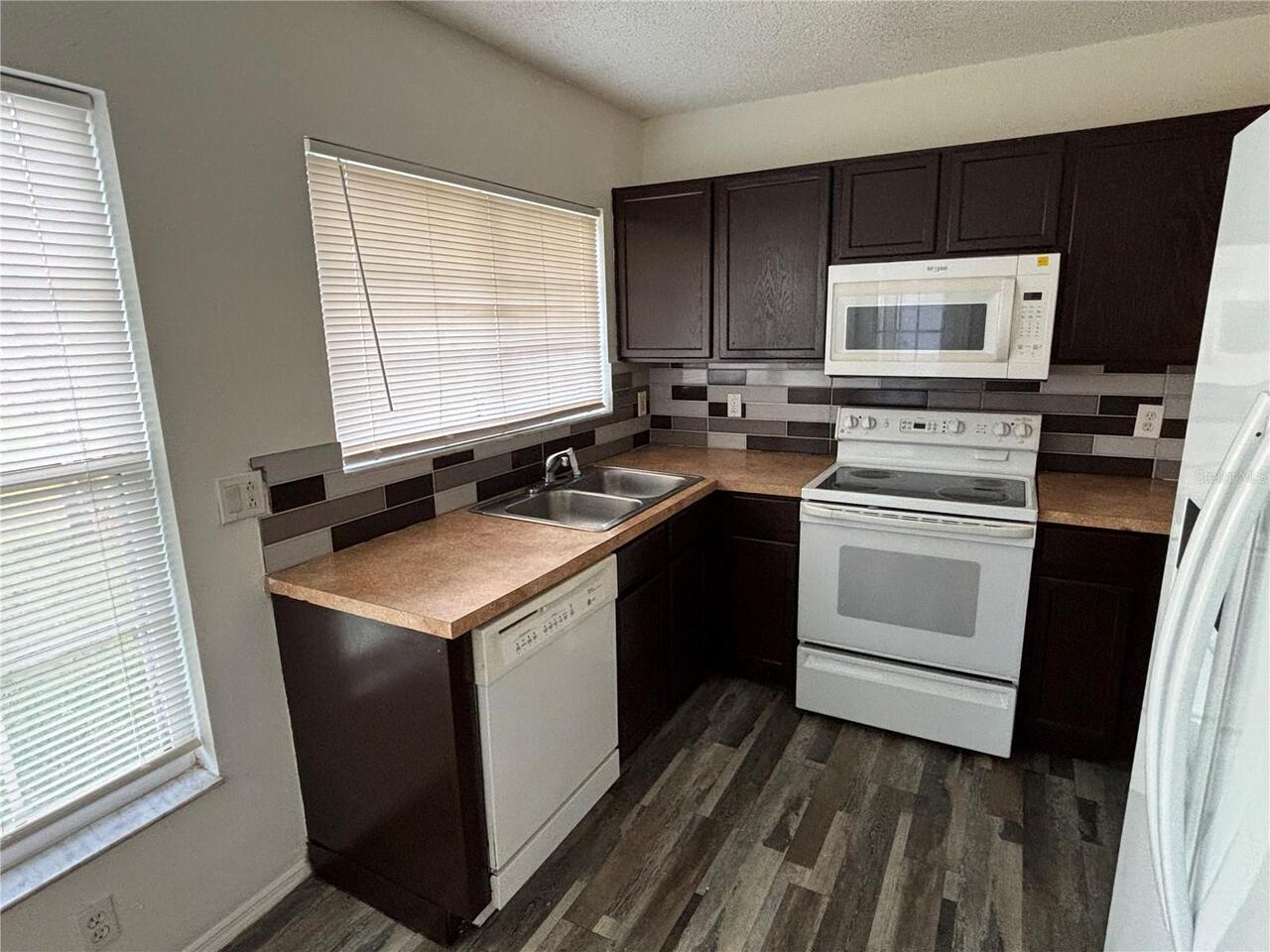 Listing Photo 7