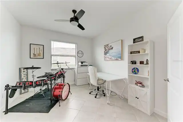 Listing Photo 28