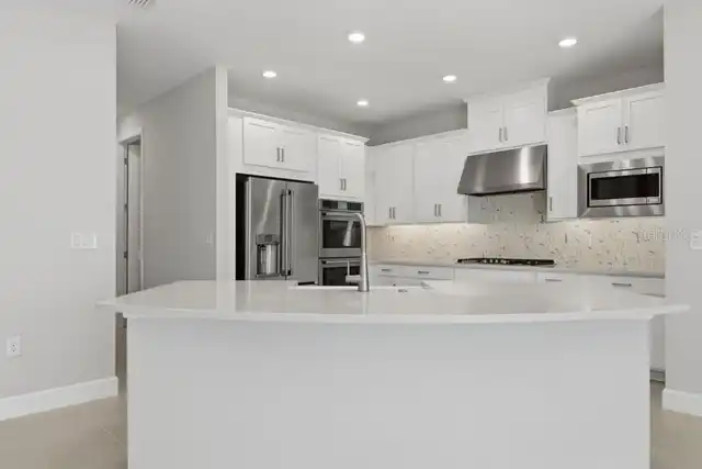Listing Photo 15
