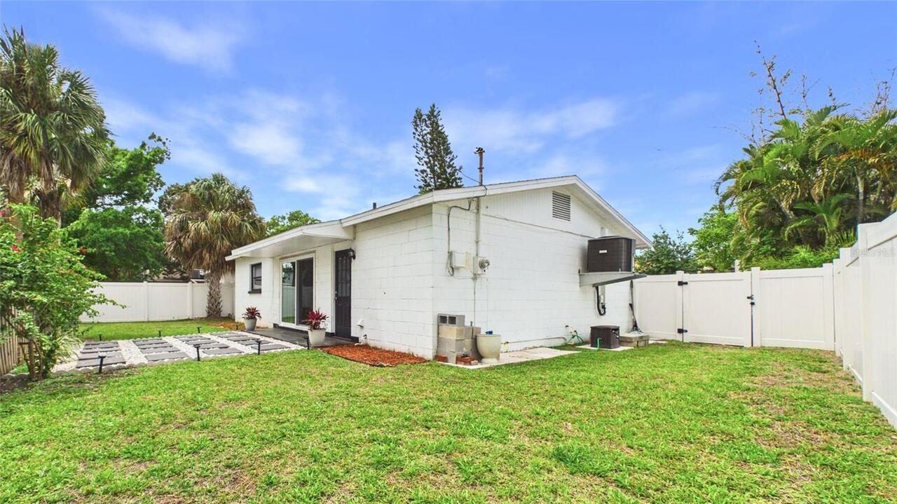 Listing Photo 34