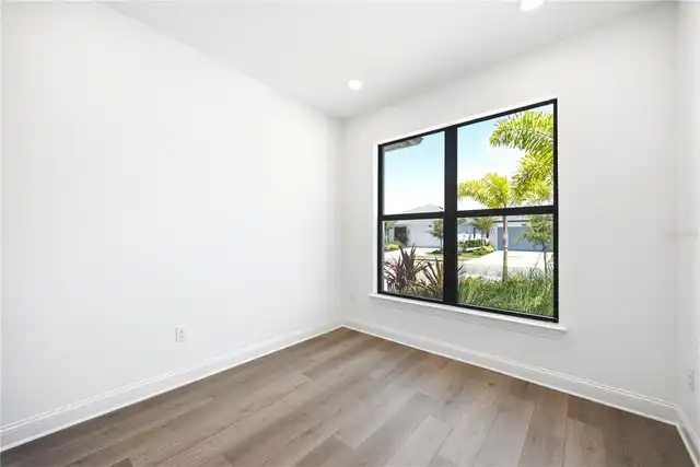 Listing Photo 26